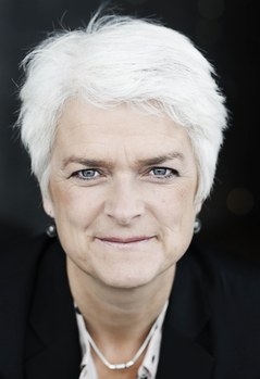 Annette Vilhelmsen, Social-, børne- og integrationsminister