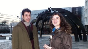 Drömmen om musik blev ett jobb i oljeindustrin – brodern flyttade efter