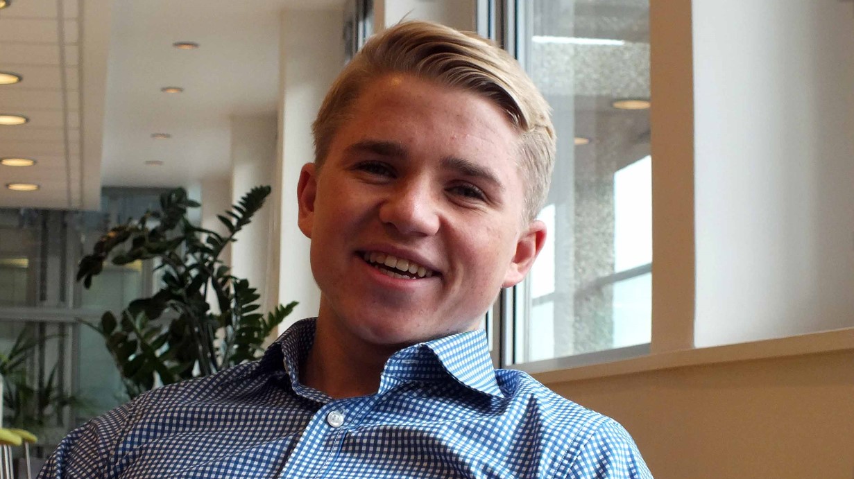 Henrik Tanum på praktik i Virke Foto: Björn Lindahl