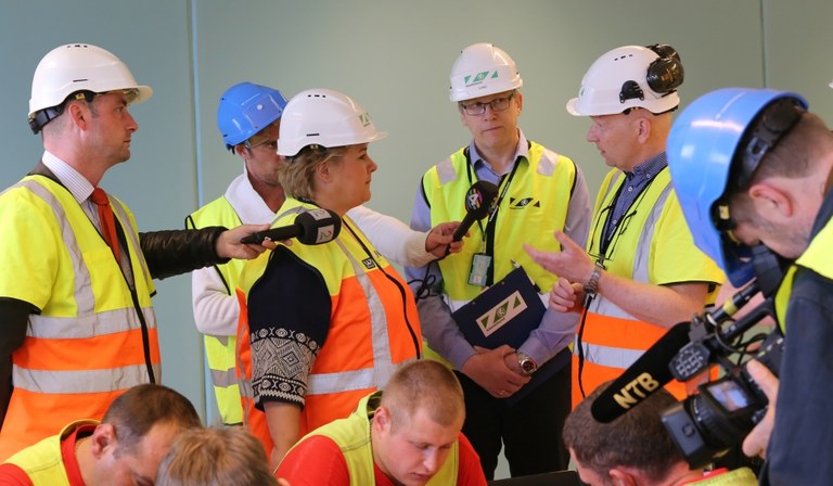 Erna Solberg på kontroll Erna Solberg på kontroll