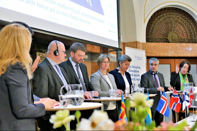 Paneldebatt flyktingkvinnor Foto: Björn Lindahl