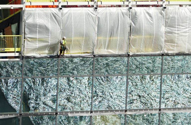 Klättrar på Munchfasaden Foto: Björn Lindahl