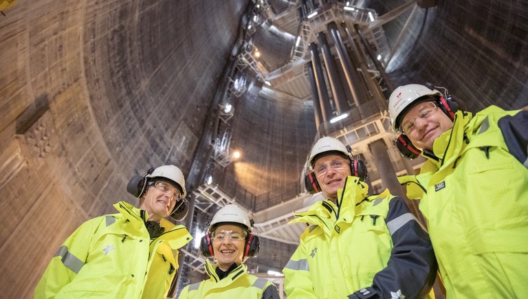 I plattformsbenet Foto: NATO