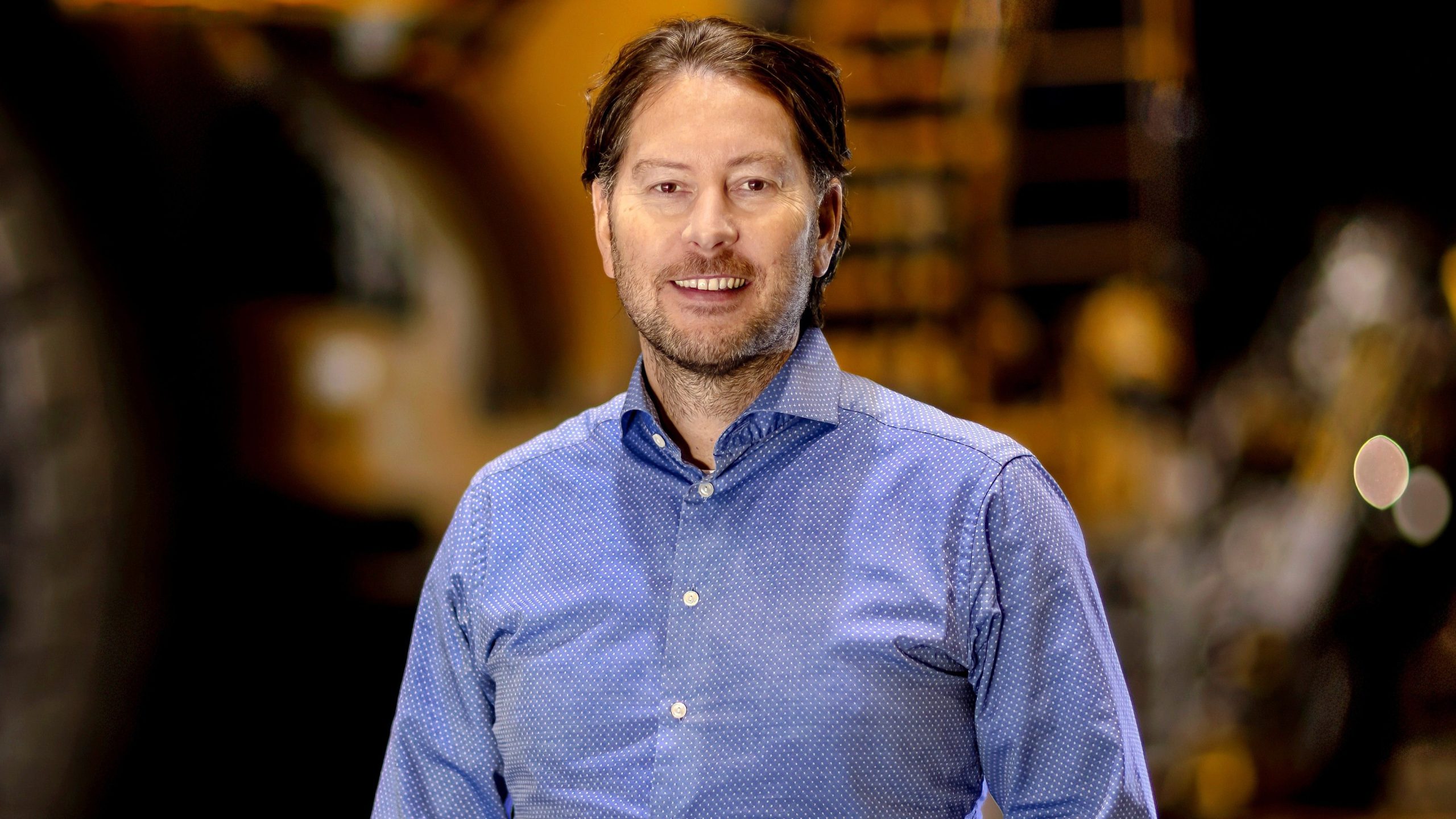 Lars Bogren, HR-sjef, Kaunis