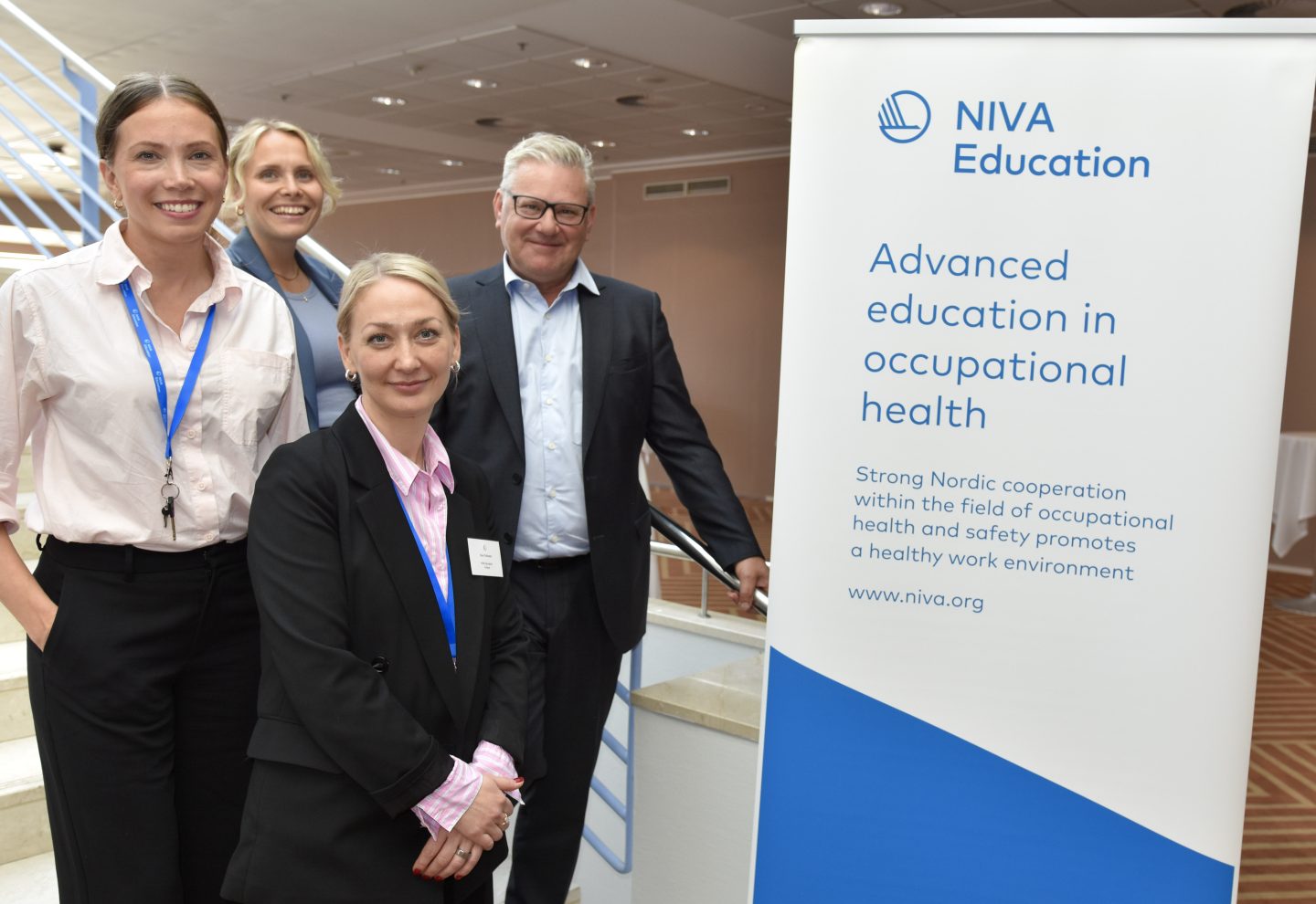 NIVA Education, (f.v.) Nathalie Räihä, , Julia Hemgård og Henrik Bäckström,(foran) Nora Tobiasson. Foto: Line Scheistrøen